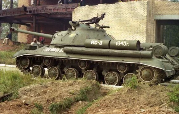 Tank-IS-3-622x398