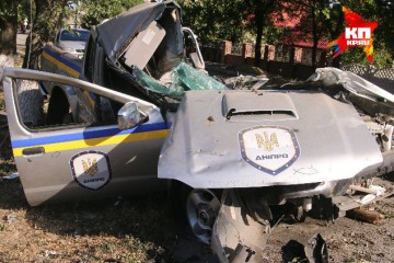 843007